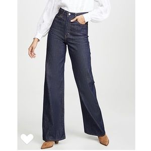 NWT Levi’s Ribcage Wide 24W x 32L